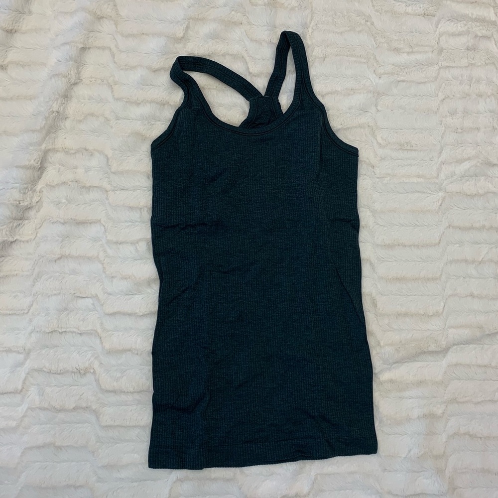 Lululemon green ribbed tank top size 4